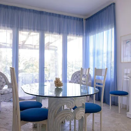 Вилла Bouganvilla *