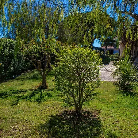 Вилла Bouganvilla *